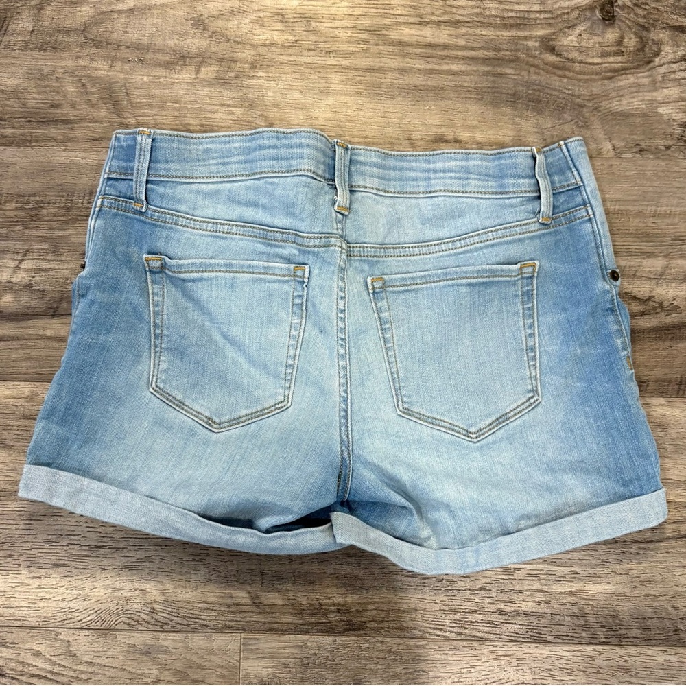 Isabel Maternity Shorts - size 6 - Picture 2 of 3